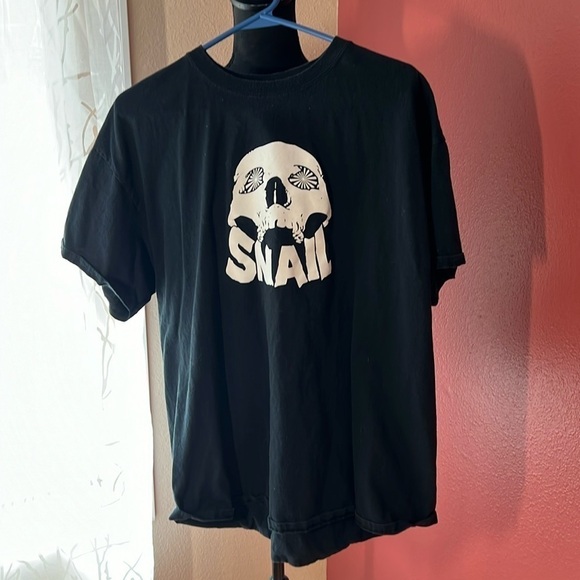 Snail Skull Mens XL Tall T Shirt - Picture 1 of 4